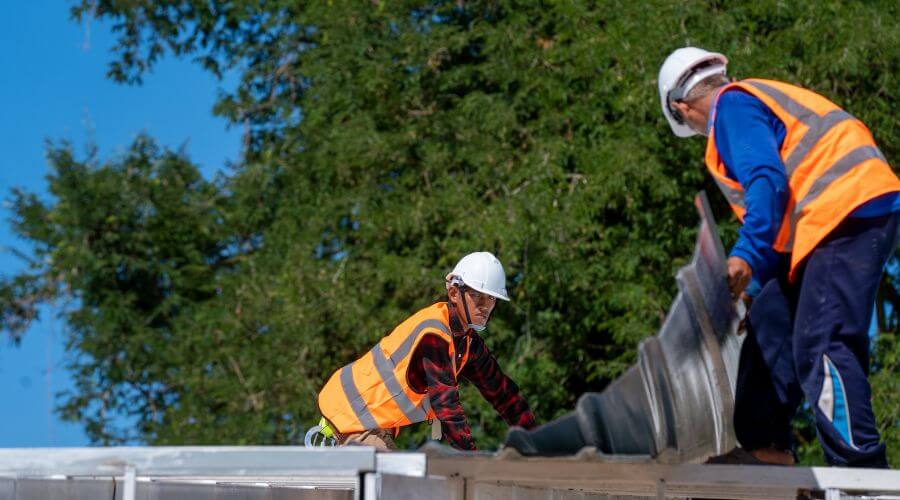 Professional new roof installation services in Powhatan, LA